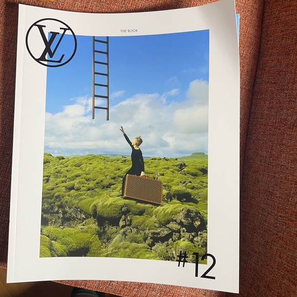 Louis Vuitton bags & magazine! 4 LV gift bags & magazine dedicated to travel - Picture 6 of 6